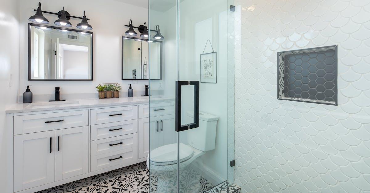 Skapa ett lyxigt och modernt badrum – tipsen till dig